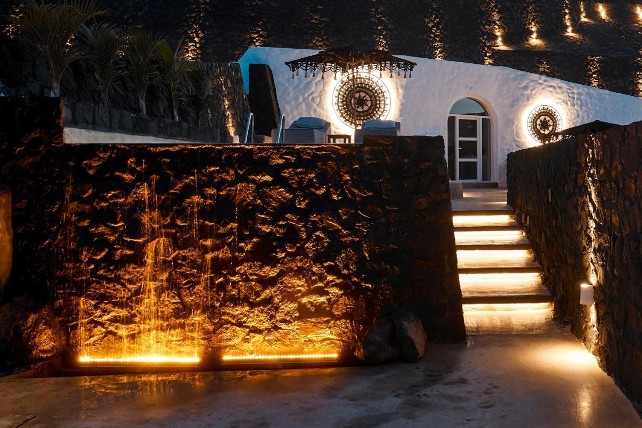 Theano Cave Suites & Villas Imerovigli  Exterior photo