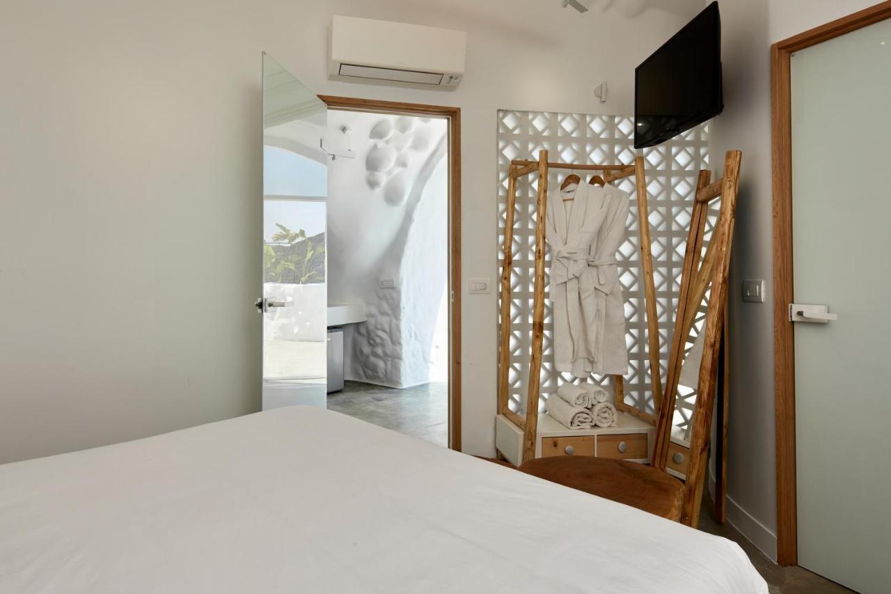 Theano Cave Suites & Villas Imerovigli  Exterior photo